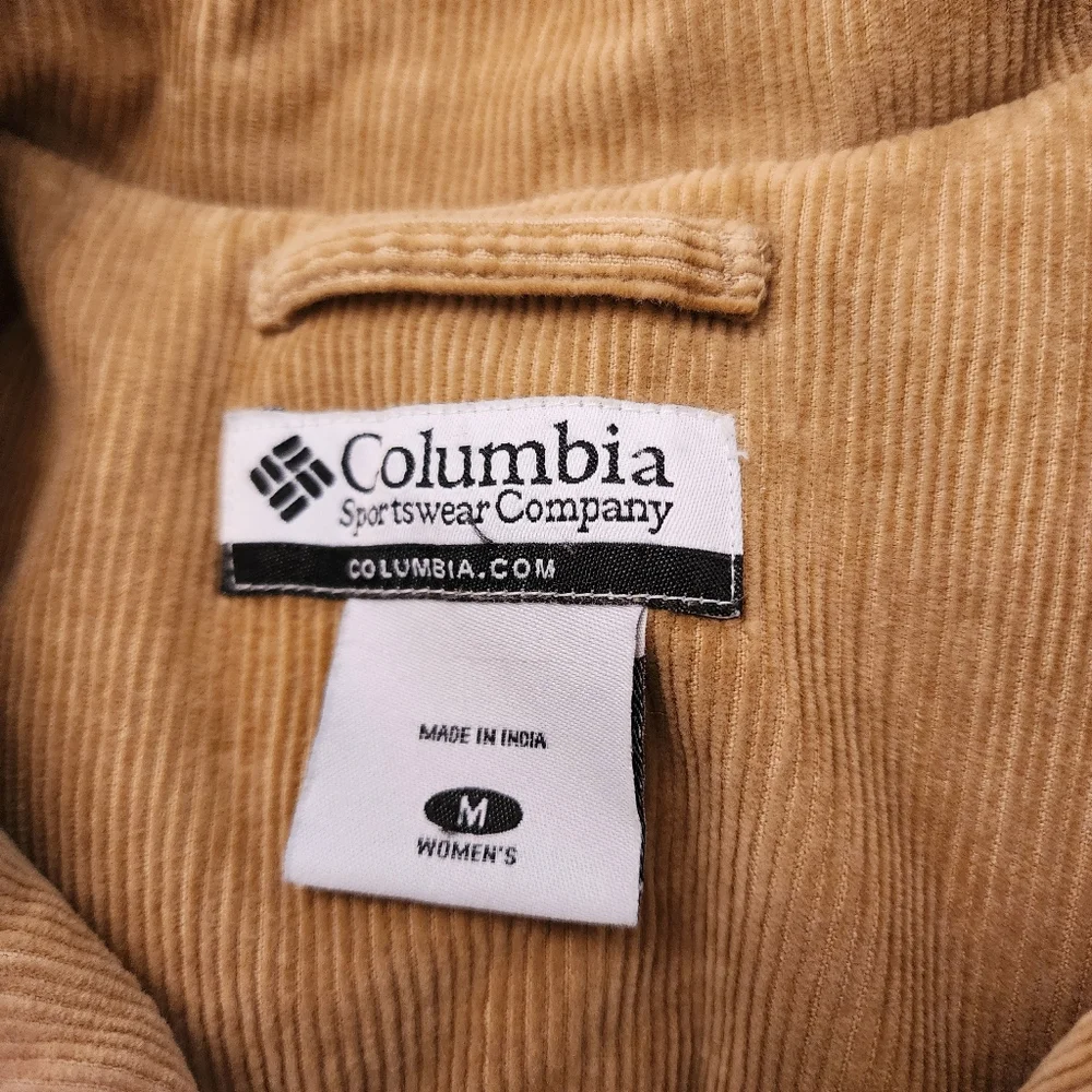 Columbia Tan and Cream Jean Jacket Rugged Design. Excellent Condition. - Picture 3 of 7